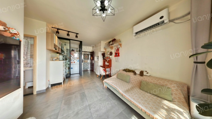 松坪村东区三期二手房实景图