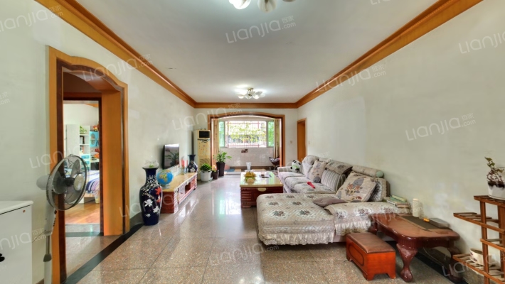 商业街1号二手房实景图