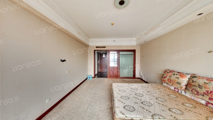 波斯曼国际酒店二手房实景图