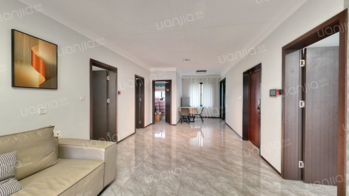 中建云栖苑二手房实景图