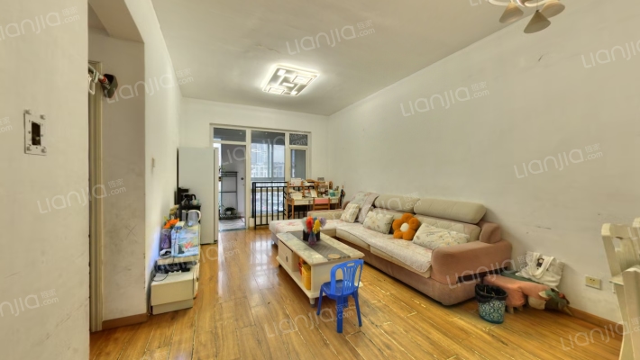 爱立方二手房实景图