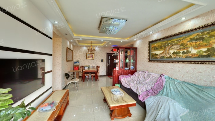 巴塞罗那二手房实景图