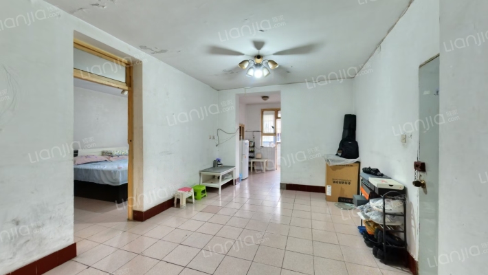 一环路西一段新7号院二手房实景图