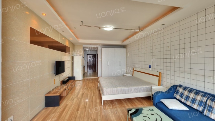 富力史丹尼国际公寓二手房实景图