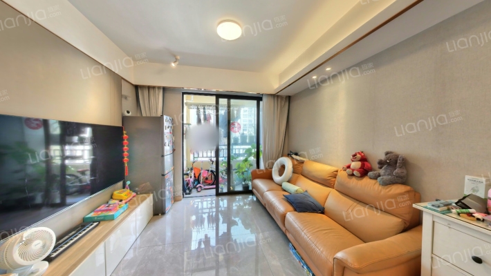 泽科空港中心二手房实景图