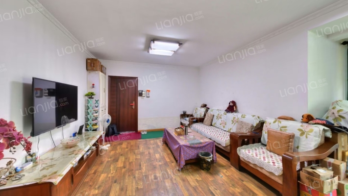 雯锦雅苑二手房实景图