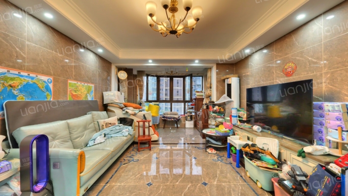 绿地悦峰公馆二手房实景图