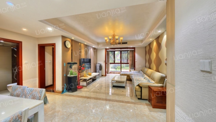 世纪滨江二手房实景图