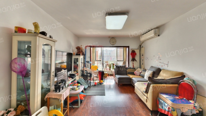 津尚花园二手房实景图