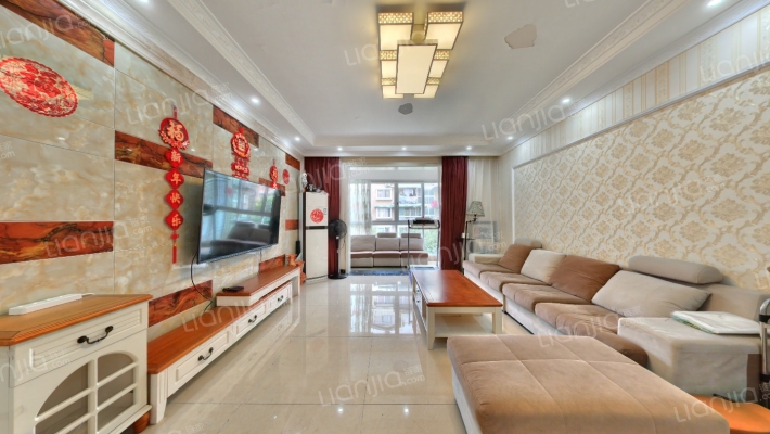 绿城花园二手房实景图