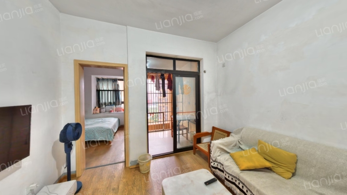 北延新居C区二手房实景图