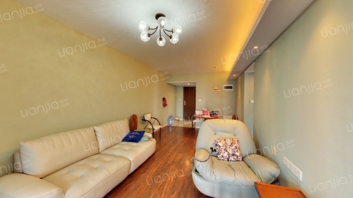 万科金域蓝湾三期二手房实景图