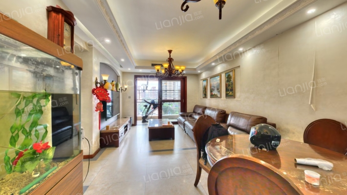 蓝光锦绣城二手房实景图