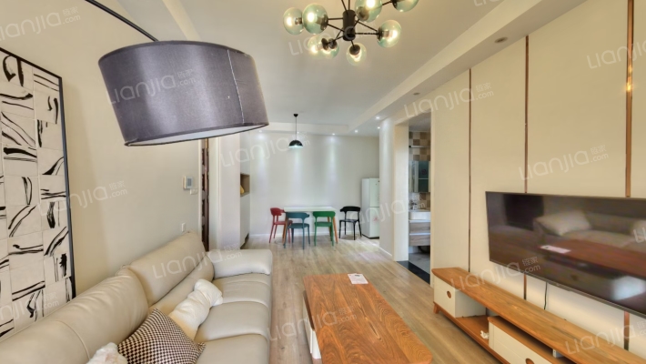 融景城朗峰二手房实景图