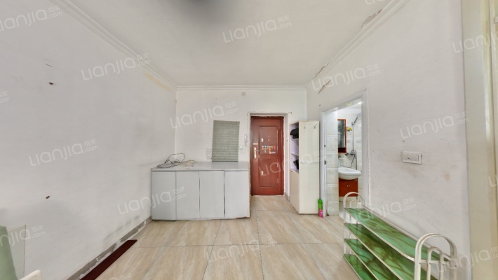 甸柳六区二手房实景图