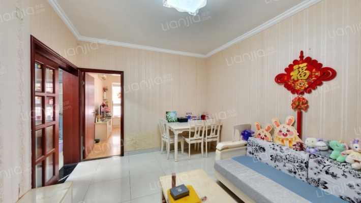 未来家园二手房实景图