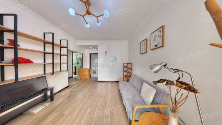 清江美庐二手房实景图