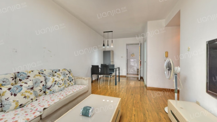 蓝光圣菲TOWN城二手房实景图