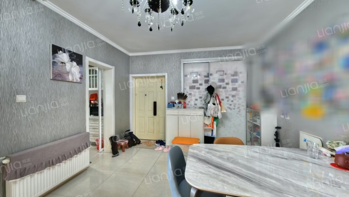 翠屏国际广场苑二手房实景图