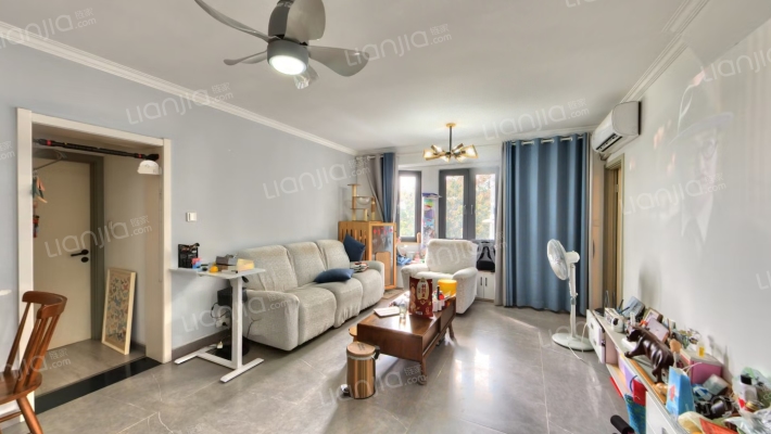 嘉南公寓青藤居二手房实景图