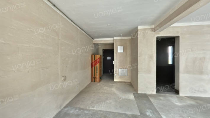 融创望臻园二手房实景图