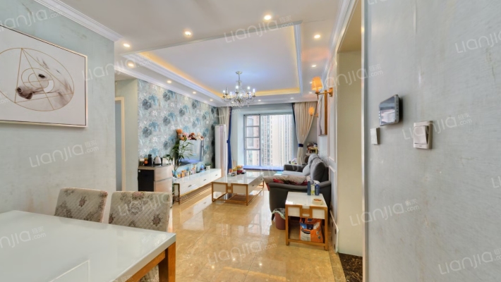 天府逸家二期二手房实景图