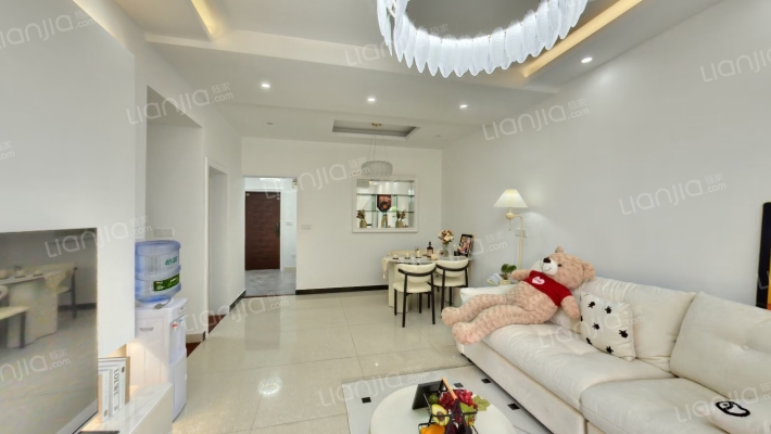 中央美苑二手房实景图