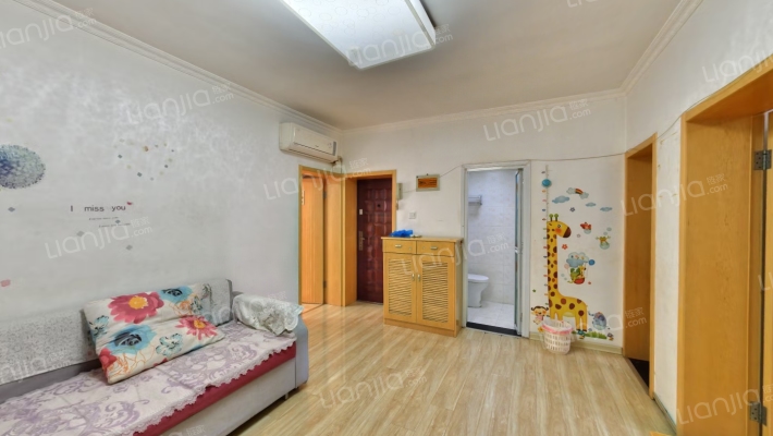 迈皋桥街22号二手房实景图