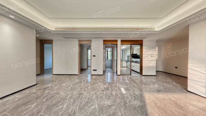 春境东来院二手房实景图