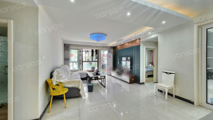 金色池塘三期二手房实景图