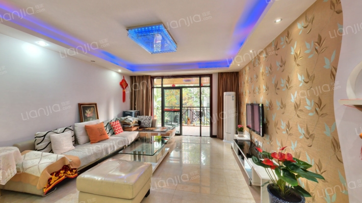 艺锦湾二期二手房实景图