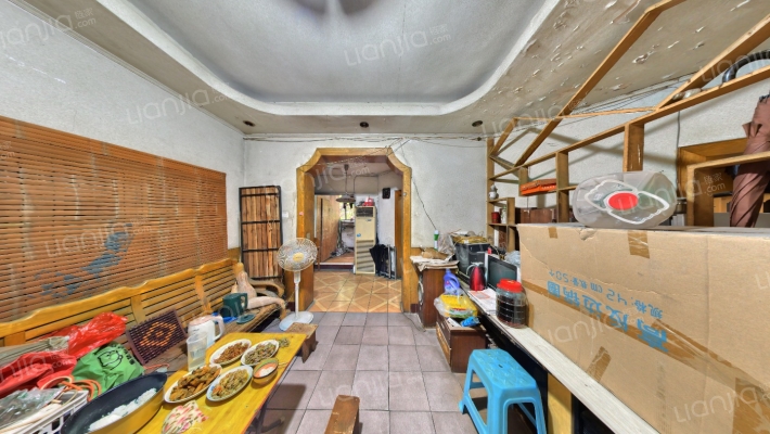 金龙路二手房实景图