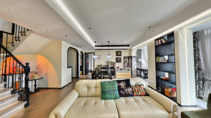 龙湖康田麓宸宸玺二手房实景图