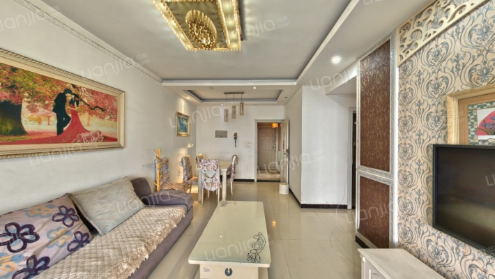 新桥逸景B区二手房实景图