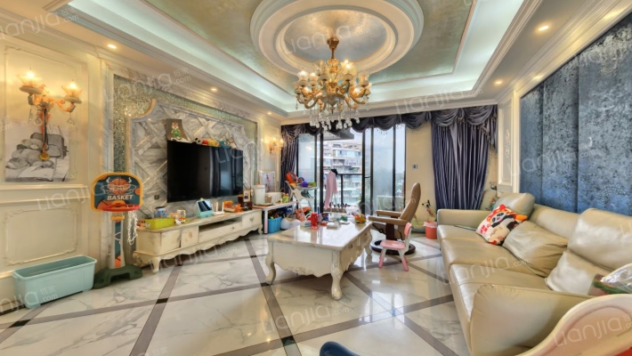 华侨城天鹅堡二手房实景图