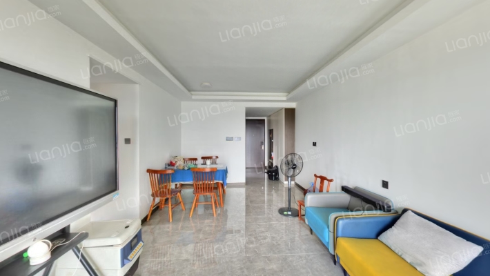 万科汉邦松湖半岛二手房实景图