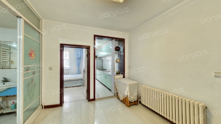 艳粉8期二手房实景图