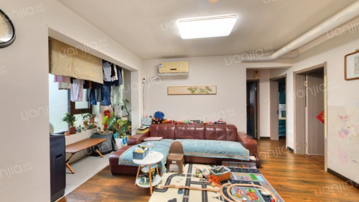 城东春晓雅郡馨园二手房实景图