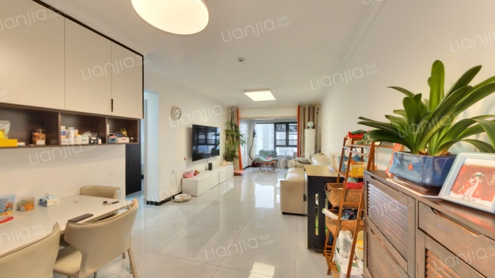 雅居乐天域二手房实景图