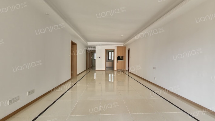 高铁吾悦广场二手房实景图