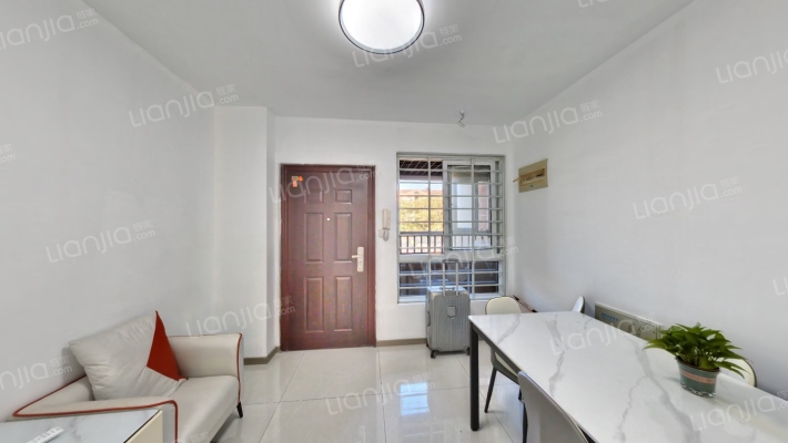 秦湾景园东区二手房实景图