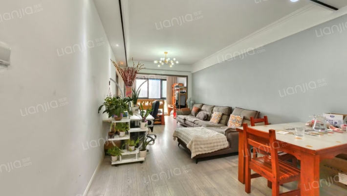 国润天骄二手房实景图