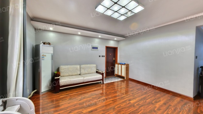 银池丽舍云端二手房实景图