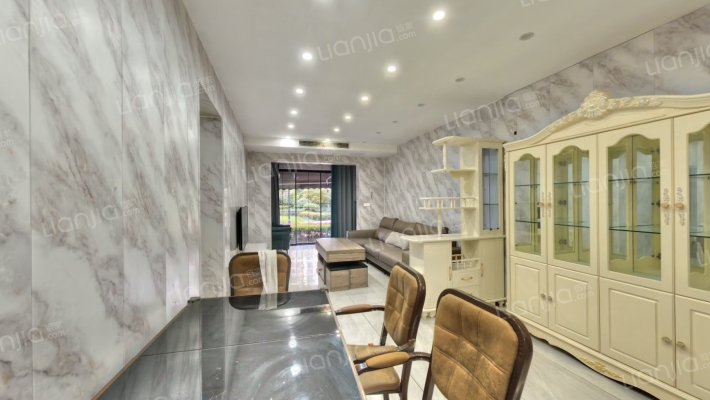 中昂彩云台二手房实景图