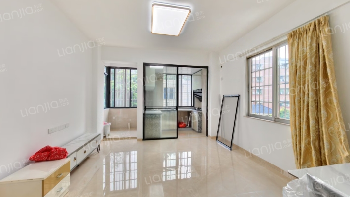 丽景雅苑二手房实景图