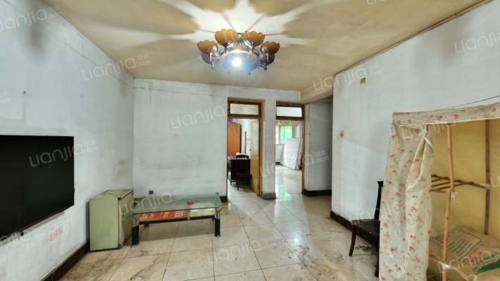 东坡小区二手房实景图