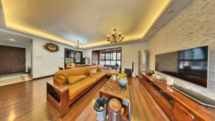 万科金域名邸二期二手房实景图