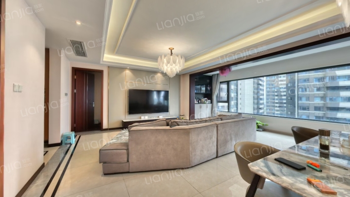 蓝光长岛国际六期二手房实景图