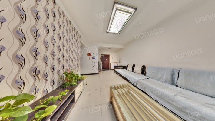 易和蓝钻二手房实景图