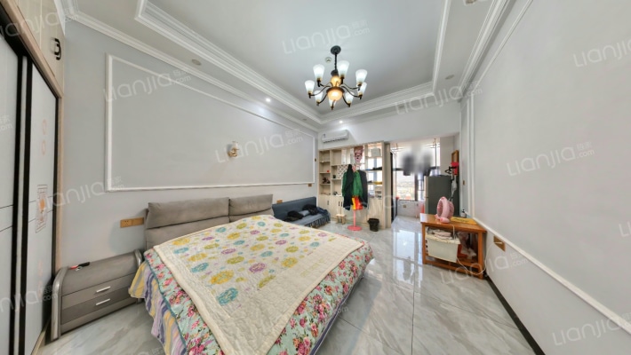 瑞景春天二手房实景图